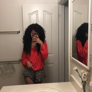Black curly wig